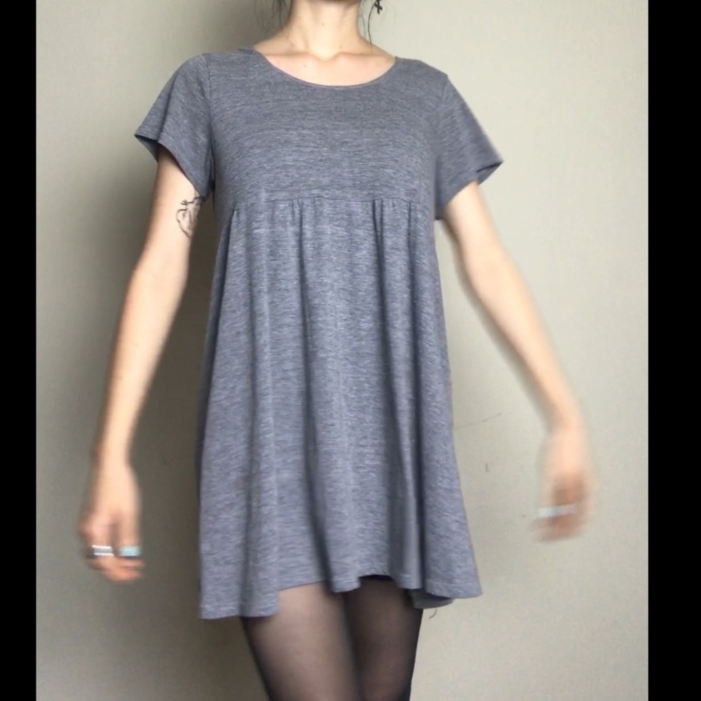 CLASSIC AMERICAN APPAREL GREY BABYDOLL DRESS